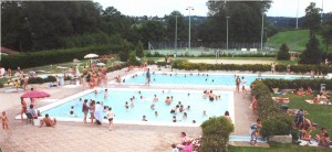 En plein air, chauffée, couverte, toutes les formules existent. Goûtez au plaisir de la natation dans nos piscines de Haute-Loire.     