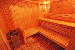 La Colombe vous offre l’accès au sauna le tout sans sortir du chalet.              